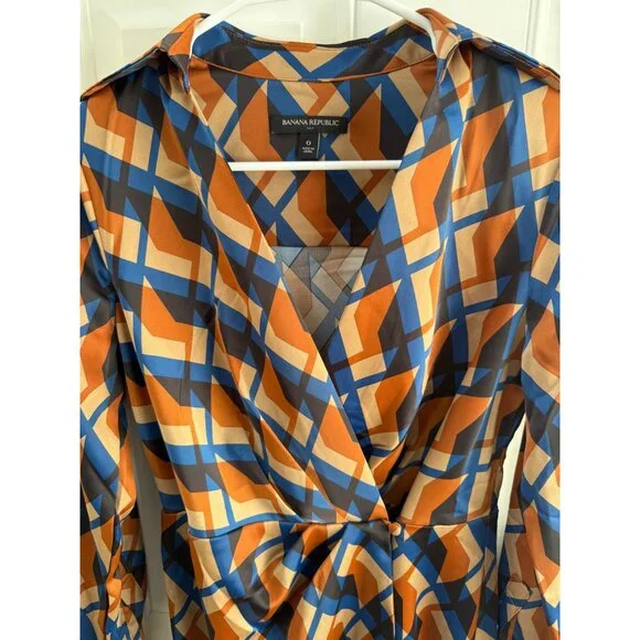 Banana Republic Blue and Orange Geometric Print Satin Wrap Dress - Picture 5 of 12